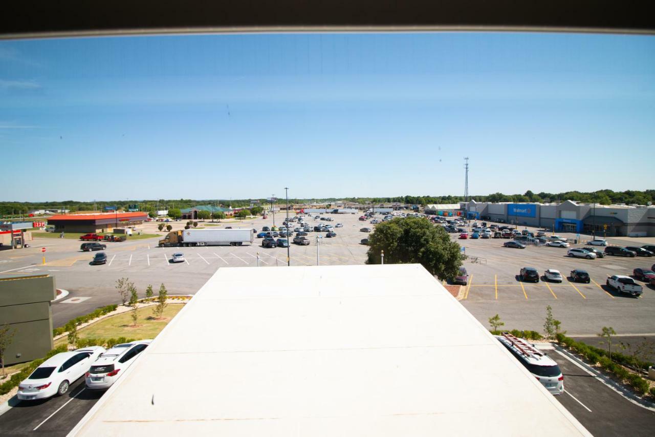Hotel Pryor Pryor Creek Esterno foto