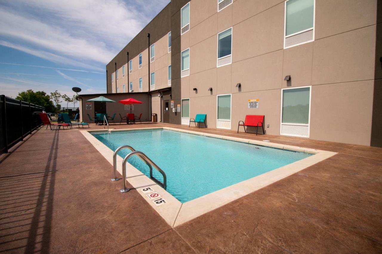 Hotel Pryor Pryor Creek Esterno foto